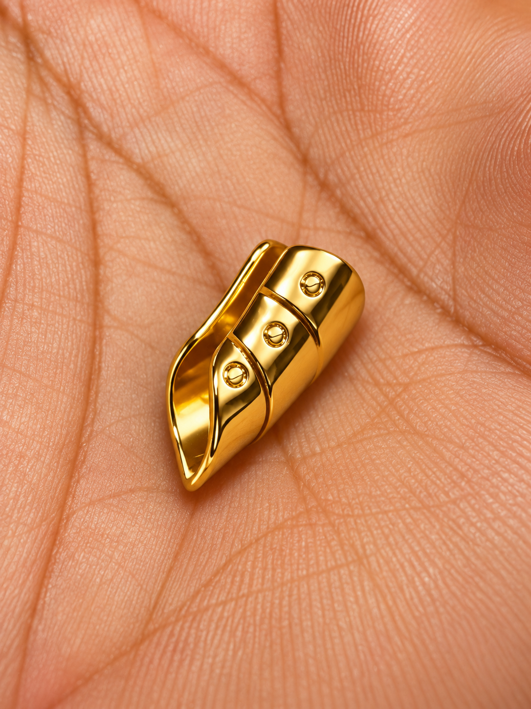 Gold-Plated Leaf Design Brooch for Men